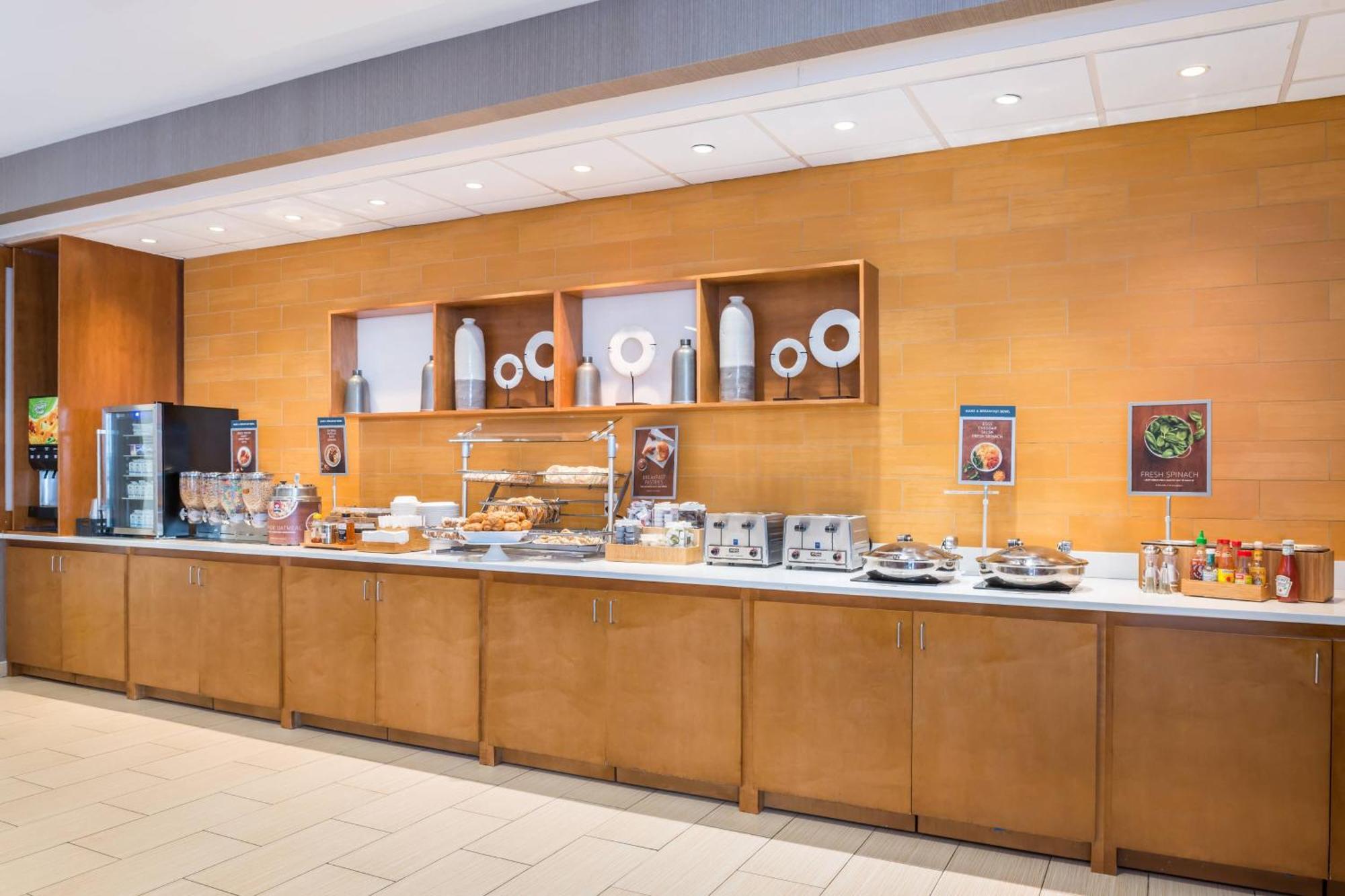 Springhill Suites By Marriott Huntsville Downtown Zewnętrze zdjęcie