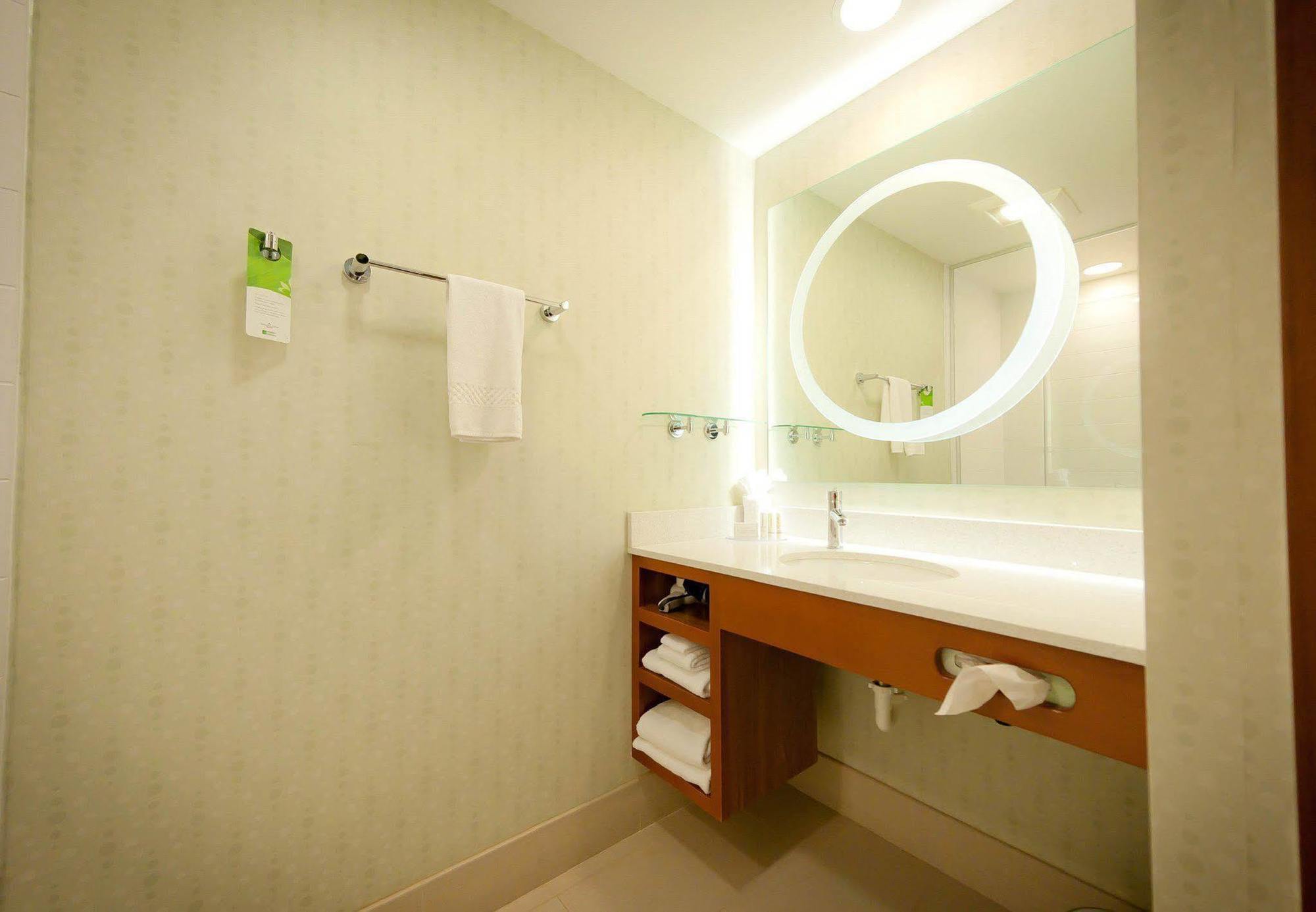 Springhill Suites By Marriott Huntsville Downtown Zewnętrze zdjęcie