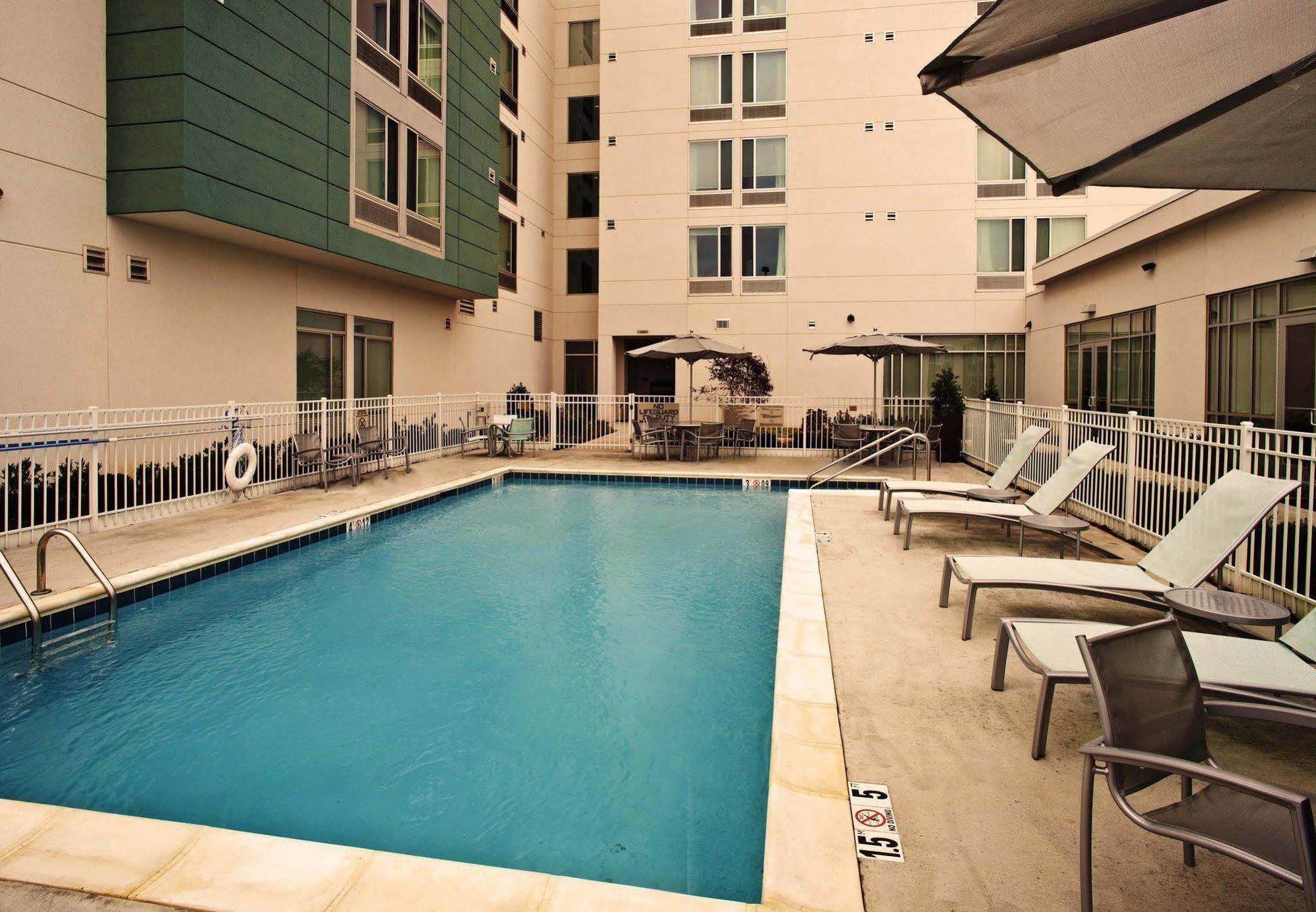 Springhill Suites By Marriott Huntsville Downtown Zewnętrze zdjęcie